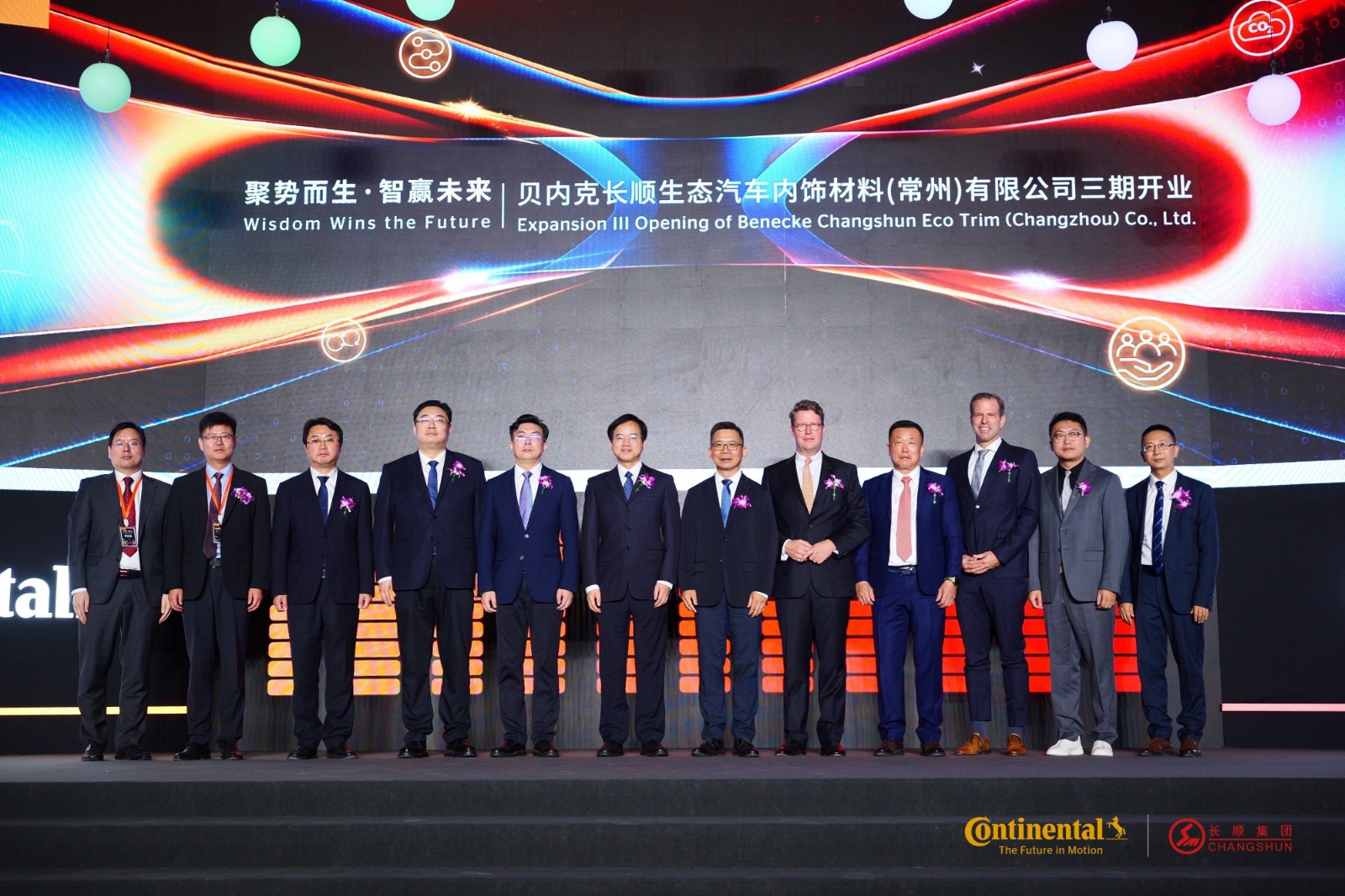 18231817.jpg IMG_4275.jpg